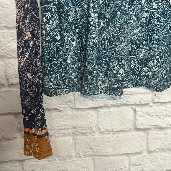 Free People Movement Soul Searcher Printed Hoodie NWOT - Picture 7 of 13